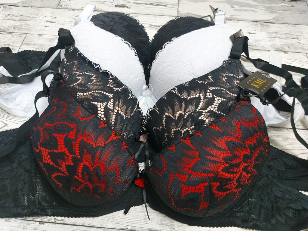 Dlaczego biustonosz nie leży